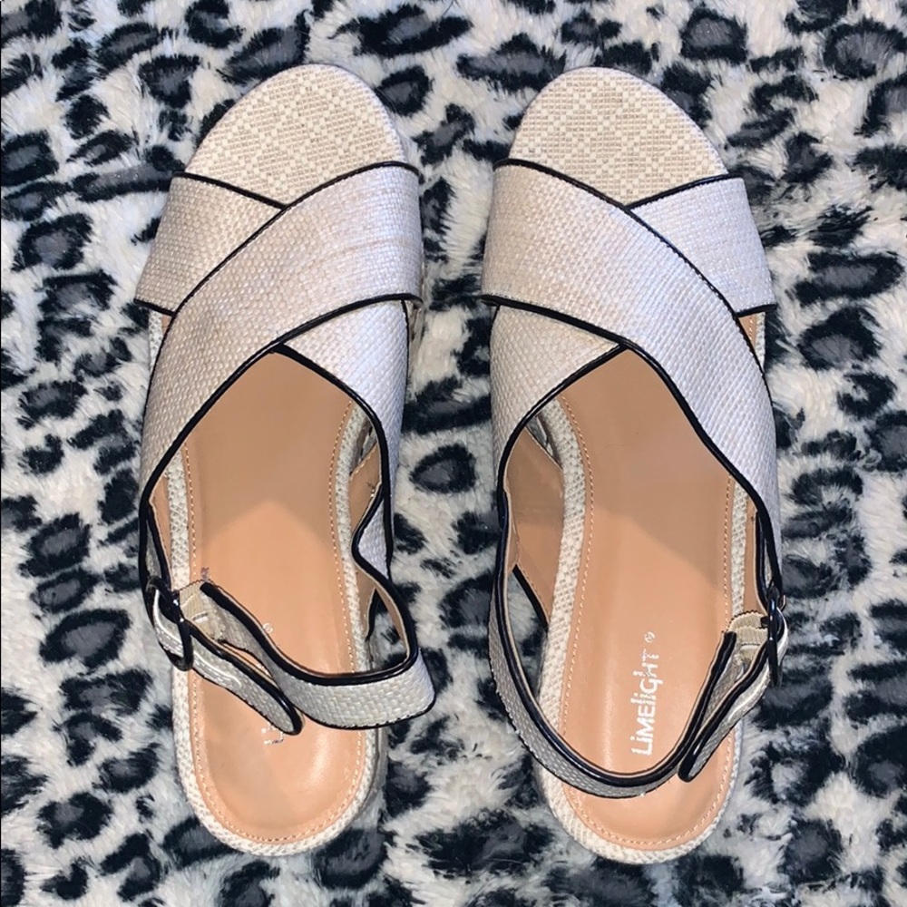 ~2in strappy sandals